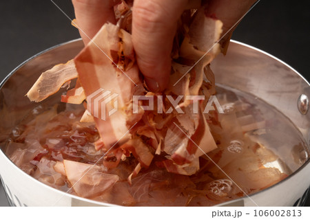 かつおだし 出汁をとる 106002813