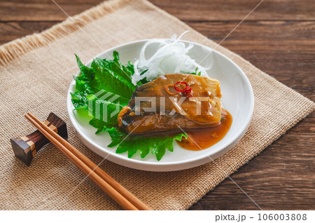鯖のみそ煮 106003808