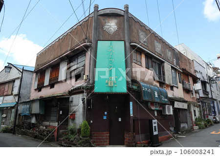 熱海市のレトロな建物（静岡県熱海市中央町） 106008241