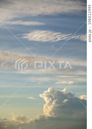 夏の夕焼け空 イメージ 106012995