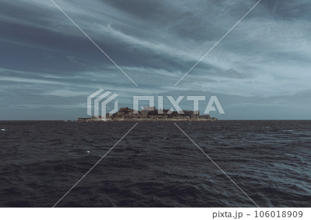 世界遺産 軍艦島 (長崎県 端島炭坑) 世界遺産 軍艦島 (長崎県 端島炭坑) 106018909