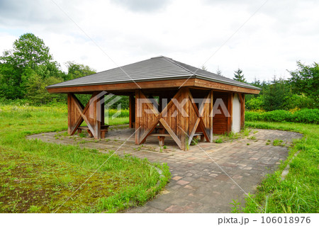 青山中央地区植樹広場休憩所・道民の森 106018976