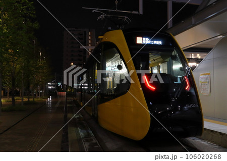 夜の宇都宮芳賀ライトレール線(LIGHTLINE) 夜の宇都宮芳賀ライトレール線(LIGHTLINE) 106020268