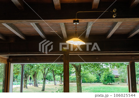 古民家の店先 106025544