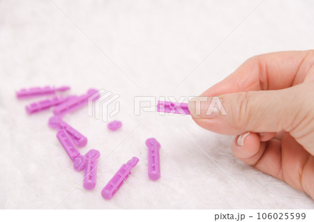 【糖尿病の血糖値測定　針】 106025599