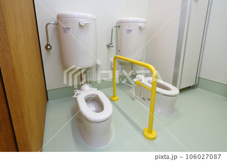 幼児用トイレ 106027087