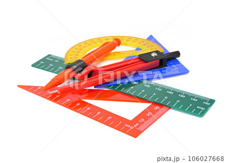 【コンパスと定規】 (深度合成) 106027668