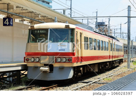 【富山地方鉄道】16010形(本線:電鉄富山駅) 【富山地方鉄道】16010形(本線:電鉄富山駅) 106028397