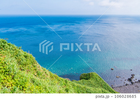 (北海道)夏の神威岬 ・海岸線 (北海道)夏の神威岬 ・海岸線 106028685