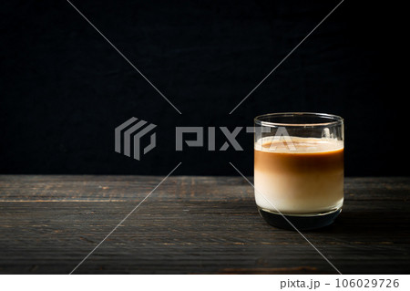 glass of latte coffee, coffee with milk 106029726