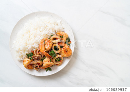 rice and stir-fried seafood with Thai basil 106029957