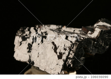 方鉛鉱／ガレナ 106036090