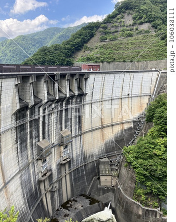 川治ダム_栃木県_日光市_川内温泉川治先_夏_晴天 106038111