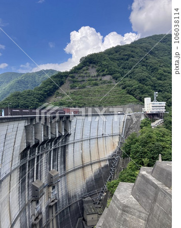 川治ダム_栃木県_日光市_川内温泉川治先_夏_晴天 106038114