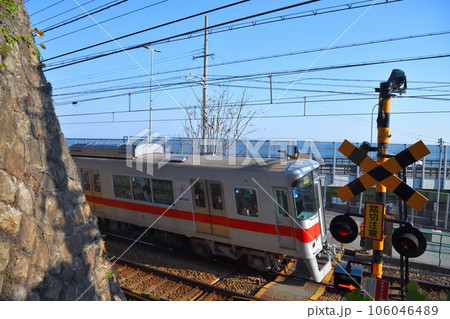 晴れた日の須磨・塩屋界隈の風景 海と鉄道 晴れた日の須磨・塩屋界隈の風景 海と鉄道 106046489