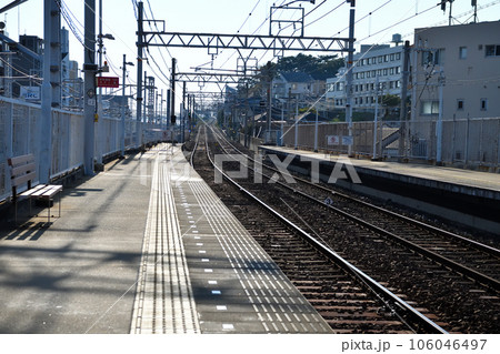 晴れた日の須磨・塩屋界隈の風景 海と鉄道 晴れた日の須磨・塩屋界隈の風景 海と鉄道 106046497