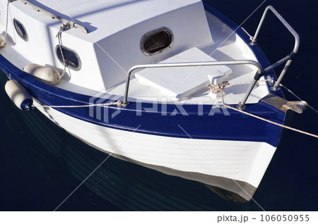 Pilot boat 106050955