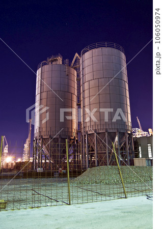 Silos 106050974