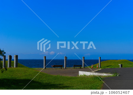 千葉県習志野茜浜緑地の風景2023年8月 千葉県習志野茜浜緑地の風景2023年8月 106052407