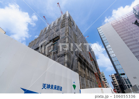 《福岡県》2023年8月の福岡市中央区(福岡市役所付近) 《福岡県》2023年8月の福岡市中央区(福岡市役所付近) 106055336