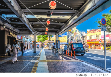 東京都江戸川区の都市風景 小岩駅 東京都江戸川区の都市風景 小岩駅 106057182