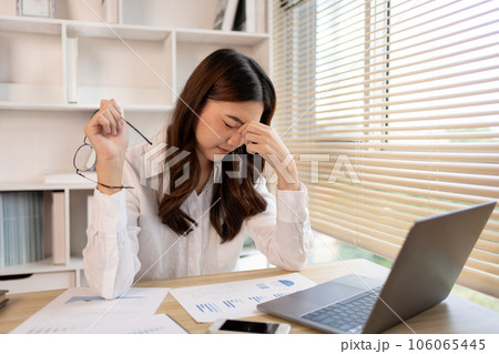 Young woman stressed or worried about doing a wrong job, Despair or disappointment, Sad feeling, Suffering, Desperate, Hopeless, Fail, disastrous, bankrupt, Scared, panicky, Failure of life. 106065445