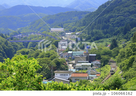 夏の湯野上温泉駅(会津鉄道) 夏の湯野上温泉駅(会津鉄道) 106066162