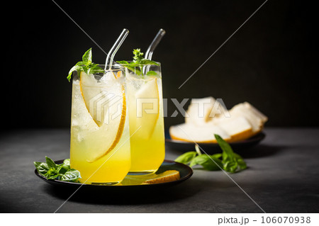 Melon juice, lemonade in glasses Melon juice, lemonade in glasses 106070938