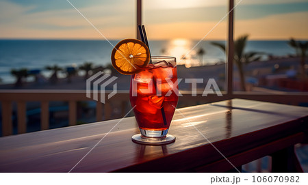 Glass of fresh summer cocktail 106070982