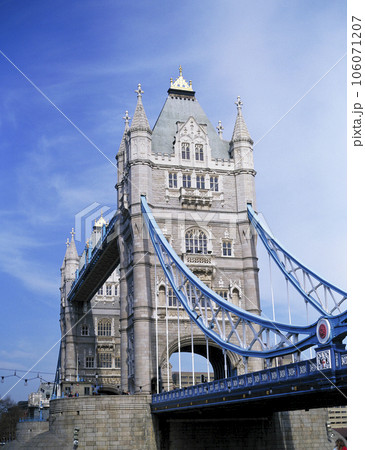 ロンドン タワーブリッジ 106071207