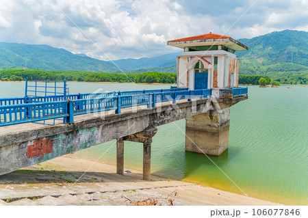 The old dam. The old dam. 106077846