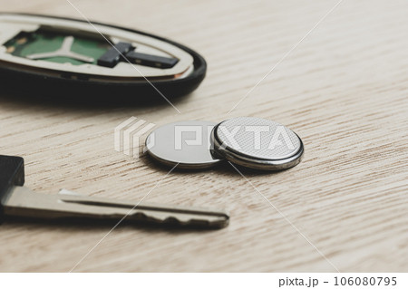 スマートキー 車の鍵の電池交換 スマートキー 車の鍵の電池交換 106080795