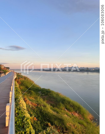 bridge over river 106083006