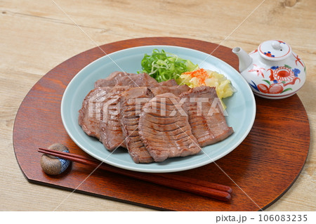 牛タン、牛たん、ぎゅうたん、焼肉、味付き牛たん、焼き肉。 106083235