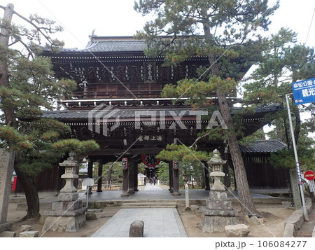 天橋立の南、京都府宮津市にある臨済宗、妙心寺派の寺院で切戸、九世戸、知恵の文殊とも呼ばれる智恩寺 106084277