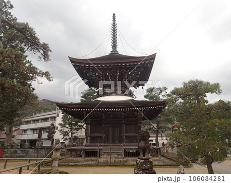 天橋立の南、京都府宮津市にある臨済宗、妙心寺派の寺院で切戸、九世戸、知恵の文殊とも呼ばれる智恩寺 106084281