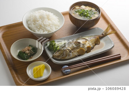 鰺の煮魚定食 鰺の煮魚定食 106089428