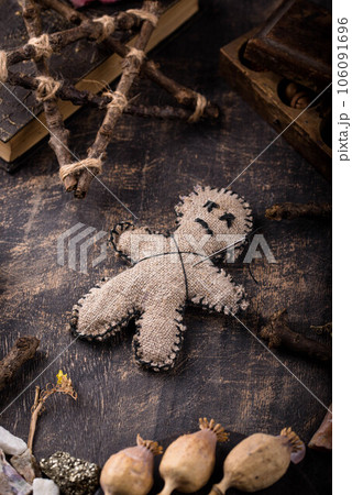 Voodoo doll. Black magic esoteric ritual. 106091696