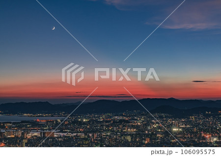 三日月が昇リ夜が来る 三日月が昇リ夜が来る 106095575