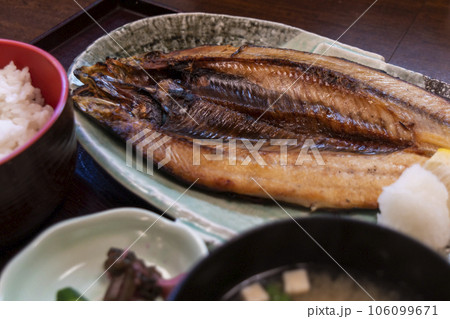 朝食 106099671