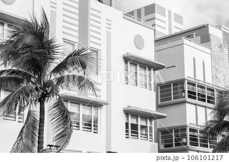 Art Deco building in the Art Deco District in South Beach, Miami Art Deco building in the Art Deco District in South Beach, Miami 106101217