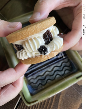 レーズンバターサンド レーズンバターサンド 106102226