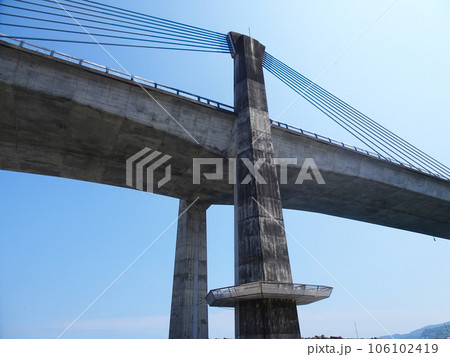 西湘バイパスの小田原ブルーウェイブリッジ(神奈川県小田原市) 西湘バイパスの小田原ブルーウェイブリッジ(神奈川県小田原市) 106102419