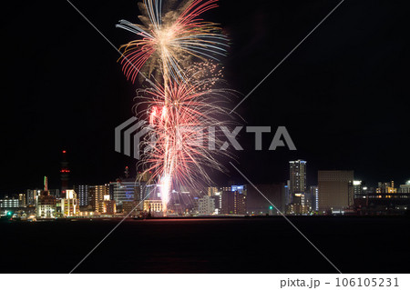 わっしょい百万夏まつり前夜祭の美しい打上花火大会2023 わっしょい百万夏まつり前夜祭の美しい打上花火大会2023 106105231