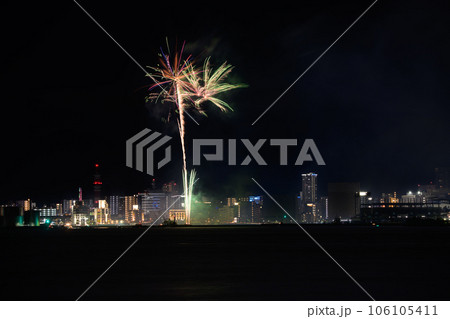 わっしょい百万夏まつり前夜祭の美しい打上花火大会2023 106105411