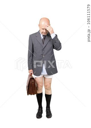 A worried businessman 106111579