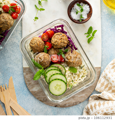 Meal prep containers with a healthy low carb lunch Meal prep containers with a healthy low carb lunch 106112931