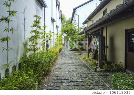 近江八幡、八幡堀界隈の路地風景 106115033