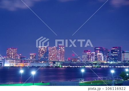 豊洲から望む街の夜景 106116922