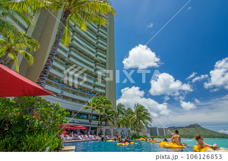 【HAWAIIの休日】シェラトン・ワイキキ「インフィニティ・エッジ・プール」 106126853